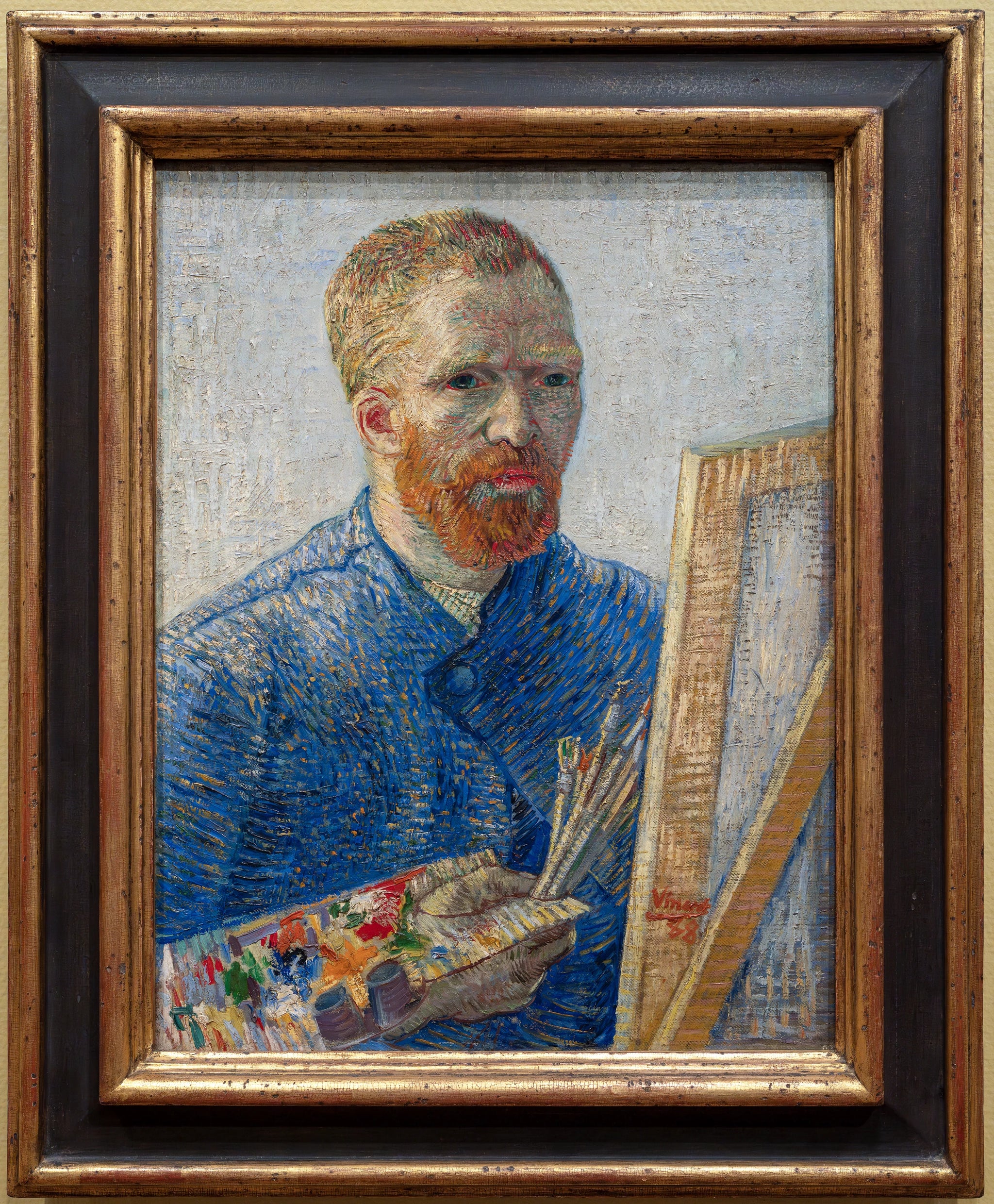 Autoportrait en peintre F522 de Vincent van Gogh photographié avec son cadre