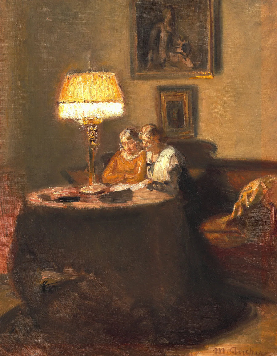Ella ed Engel, seduti al tavolo sul divano rosso nello studio di Michael Ancher, stanno leggendo un libro. - Michael Peter Ancher