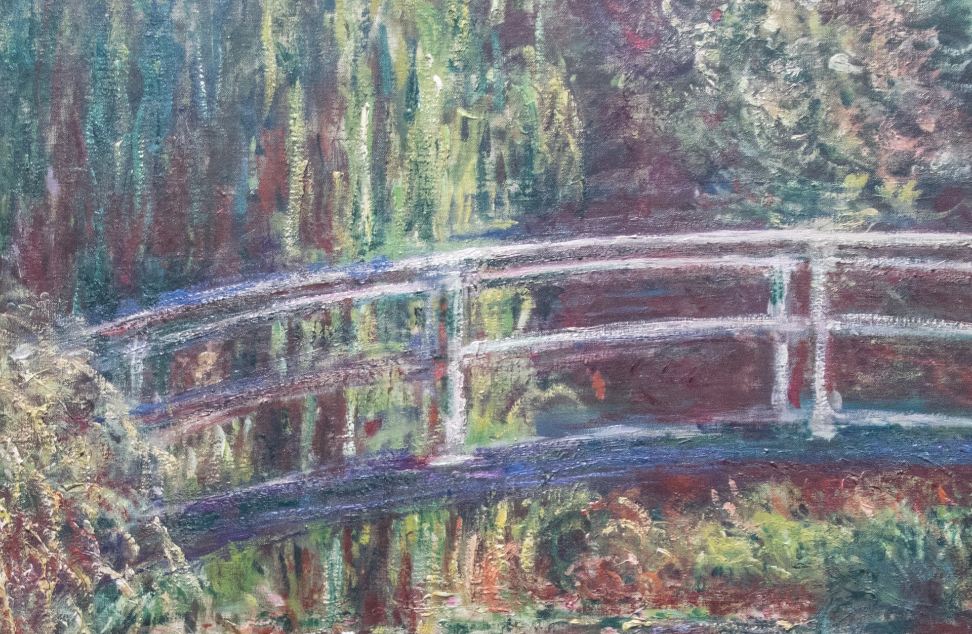 Détail du pont japonais et des nymphéas dans Harmonie rose W1629 de Claude Monet