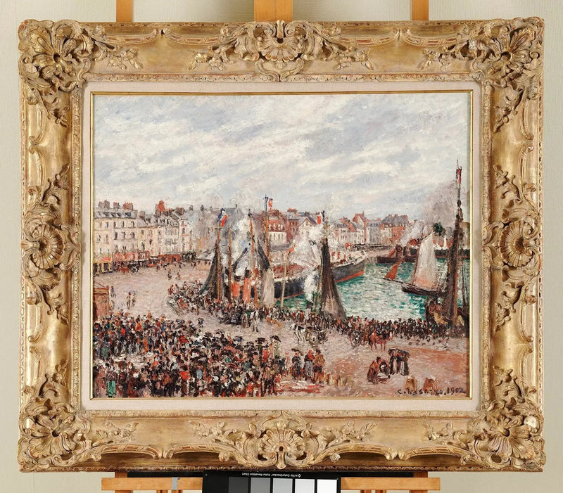 Il Mercato del pesce, Dieppe, tempo grigio, mattina - Camille Pissarro