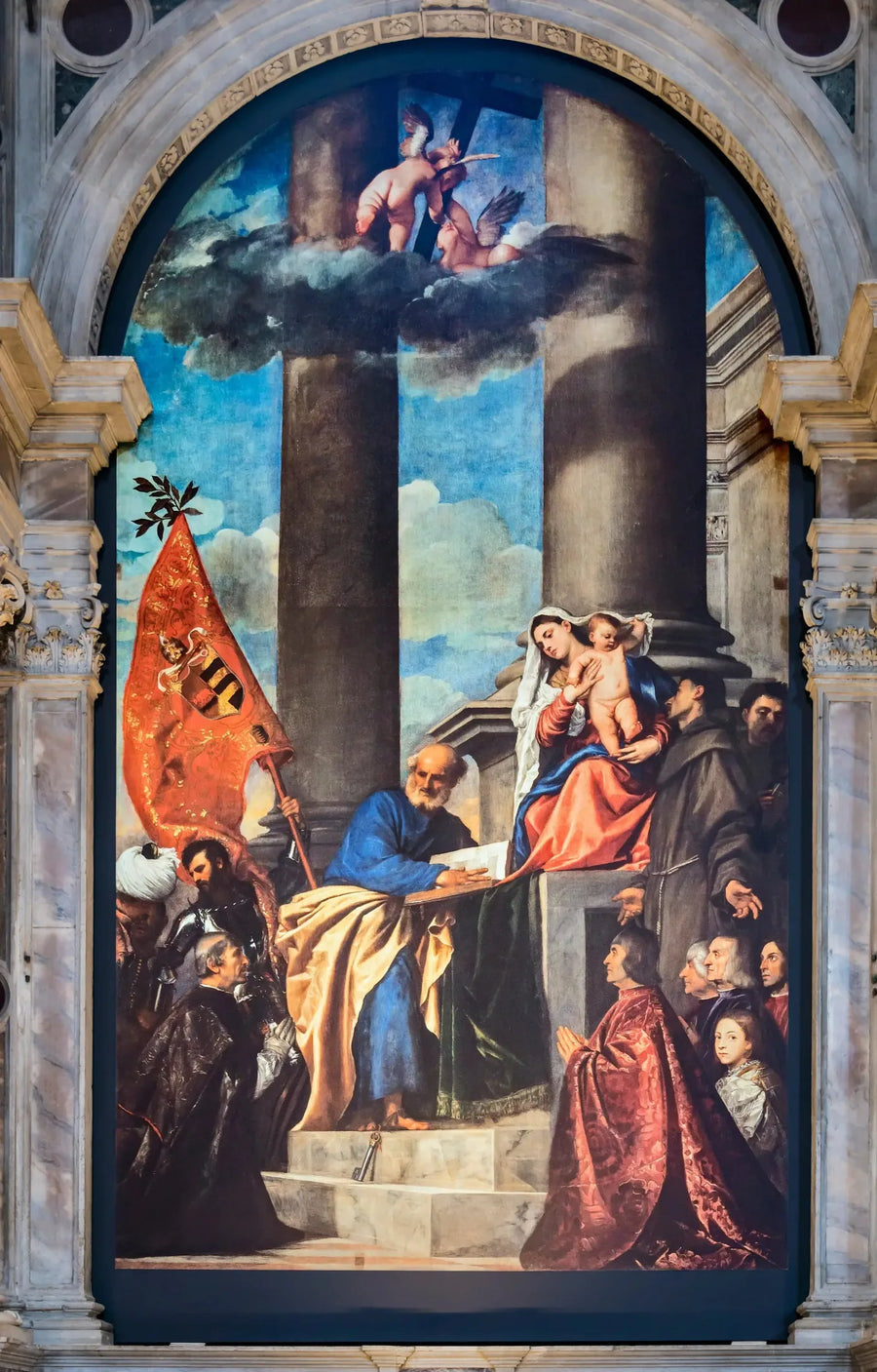 Madonna di Ca' Pesaro - Tiziano