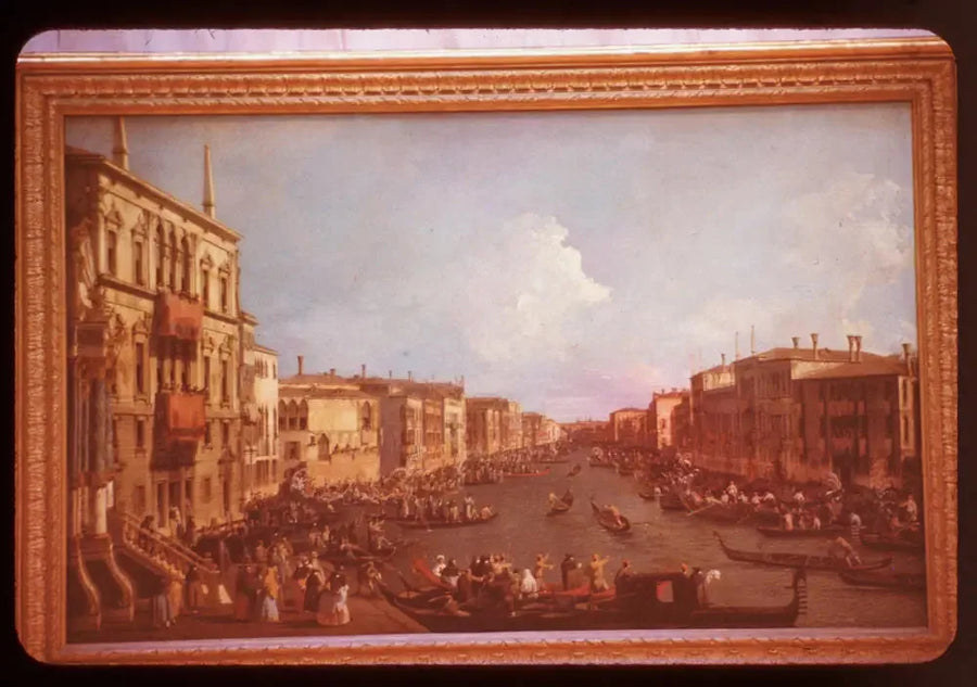 Vista sul Grande Canale dal Palazzo Balbi fino al Ponte di Rialto, durante una regata - Canaletto